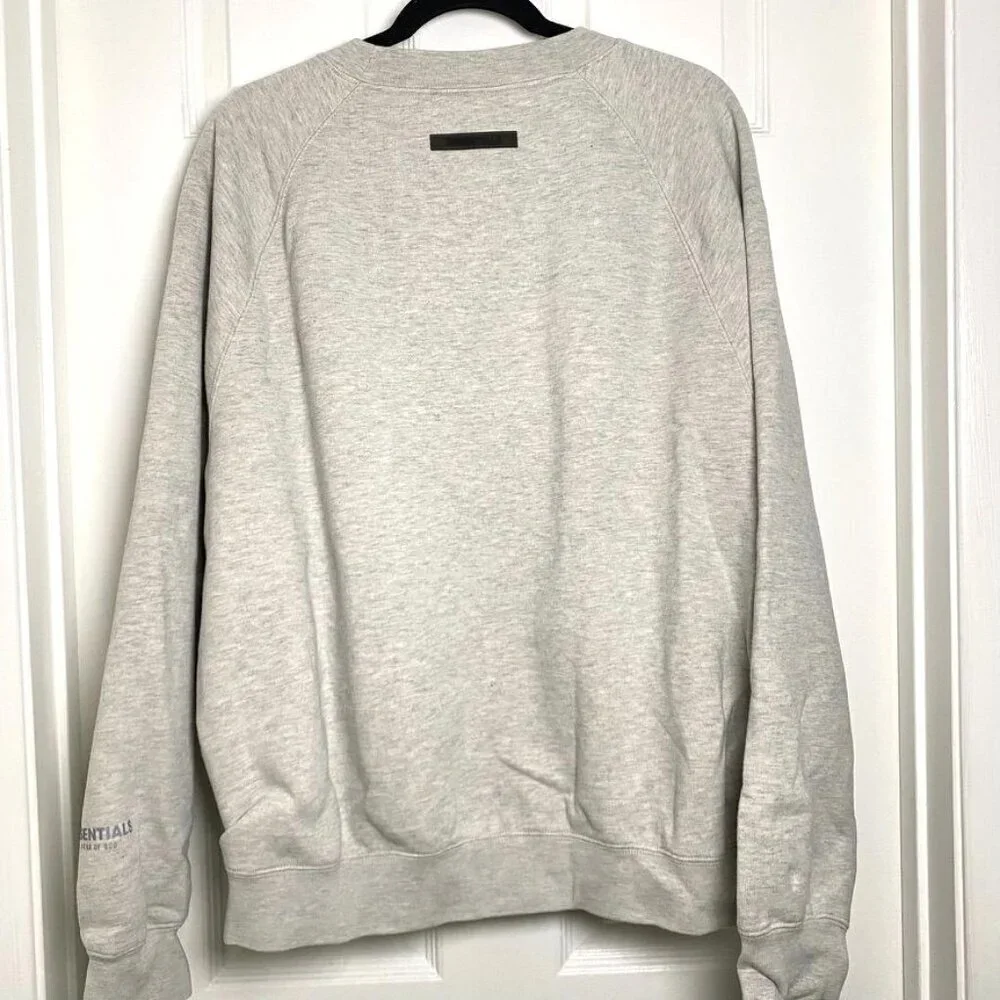 Essentials Fear Of God Heather Gray Sweatshirt Crew Neck Size Medium - Picture 3 of 9